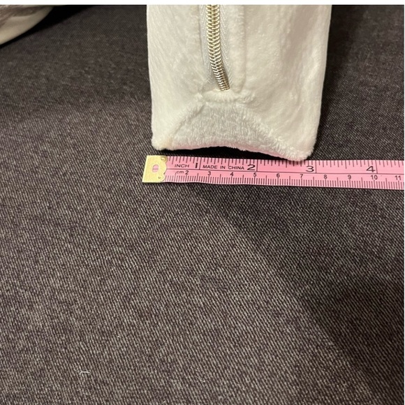 Guerlain Cosmetic Pouch Velour Bag Makeup Case (NWOT) - Picture 12 of 14